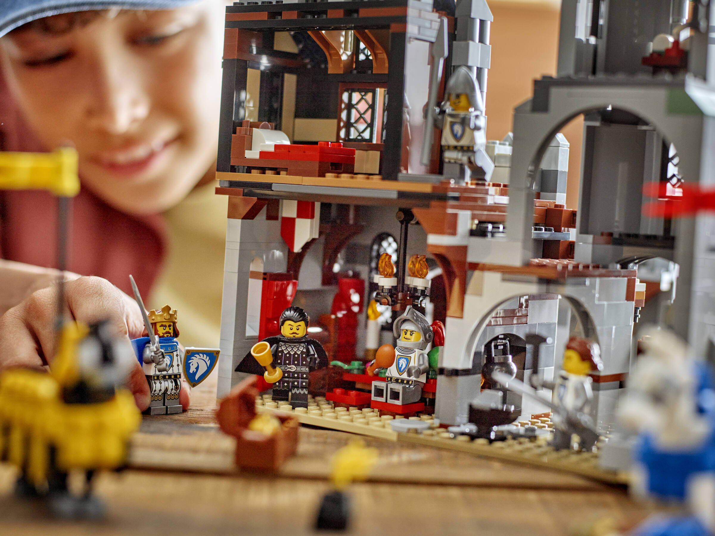 LEGO Creator 31168 Středověký hrad a rytíři na koních