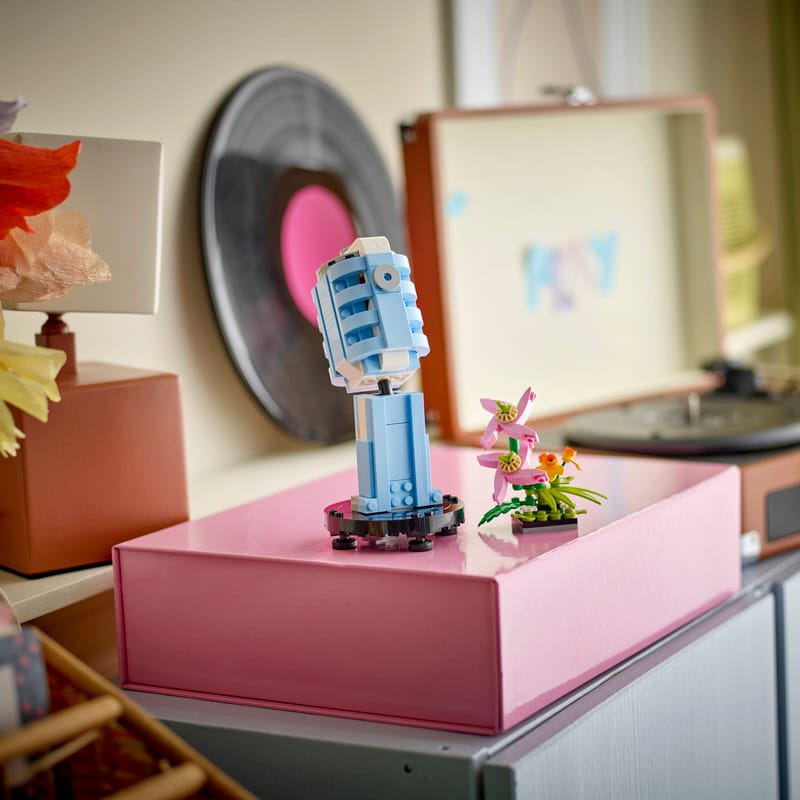 LEGO Creator 31172 Gramofon s květinami