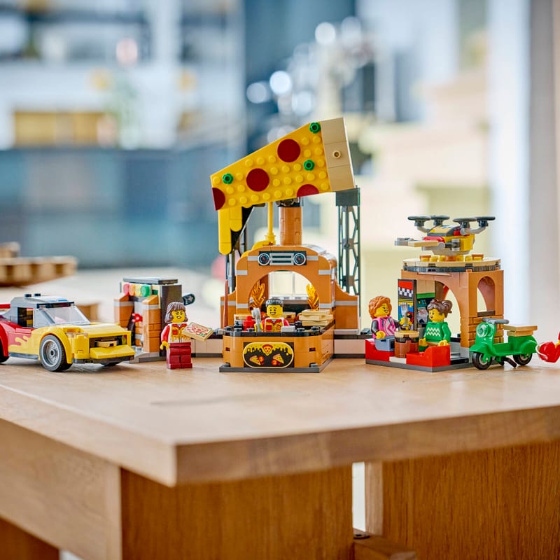 LEGO City 60496 Rozvoz pizzy a vozidla
