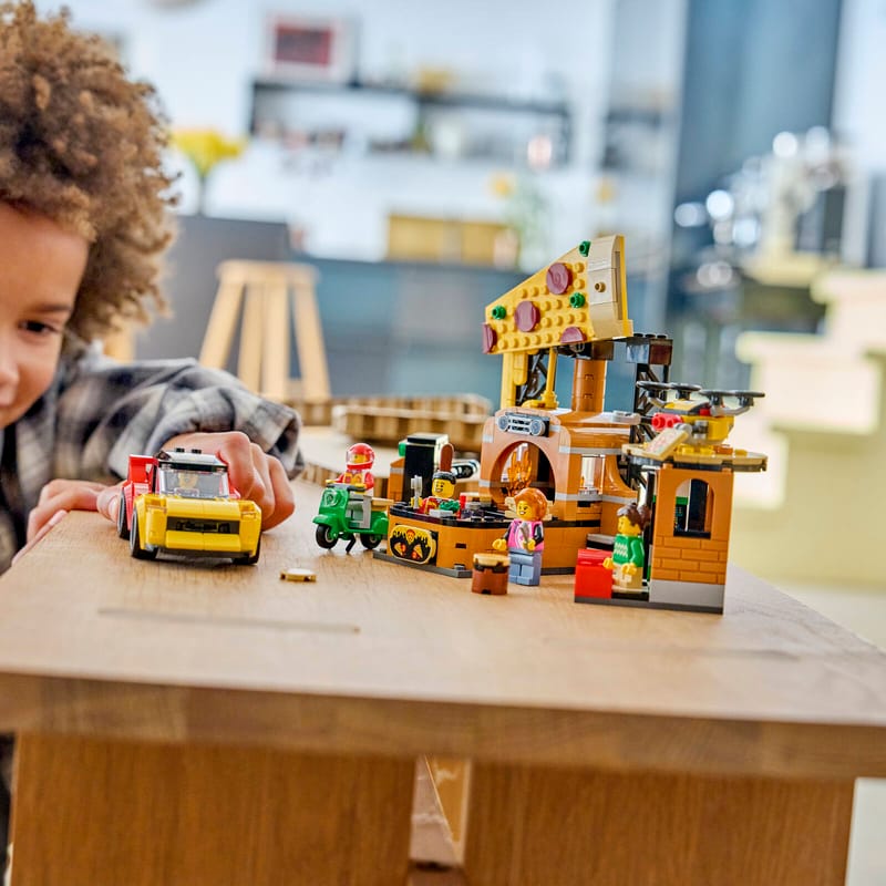 LEGO City 60496 Rozvoz pizzy a vozidla