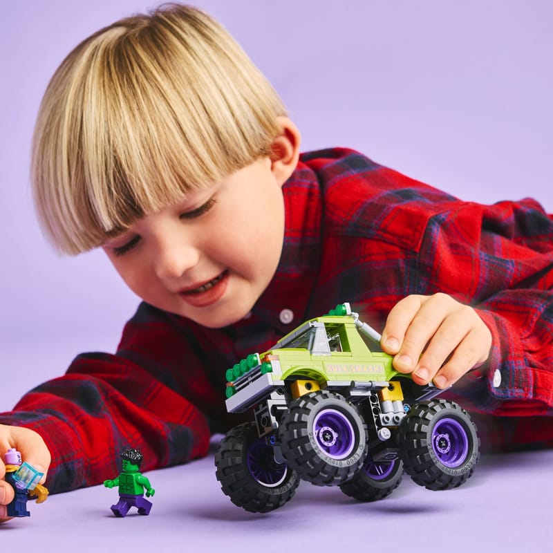 LEGO Marvel 76312 Hulkův truck vs. Thanos