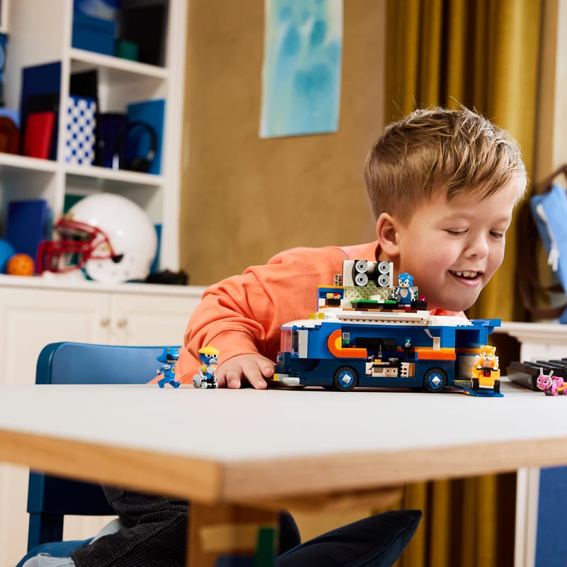LEGO 77006 Velitelské vozidlo týmu Sonic