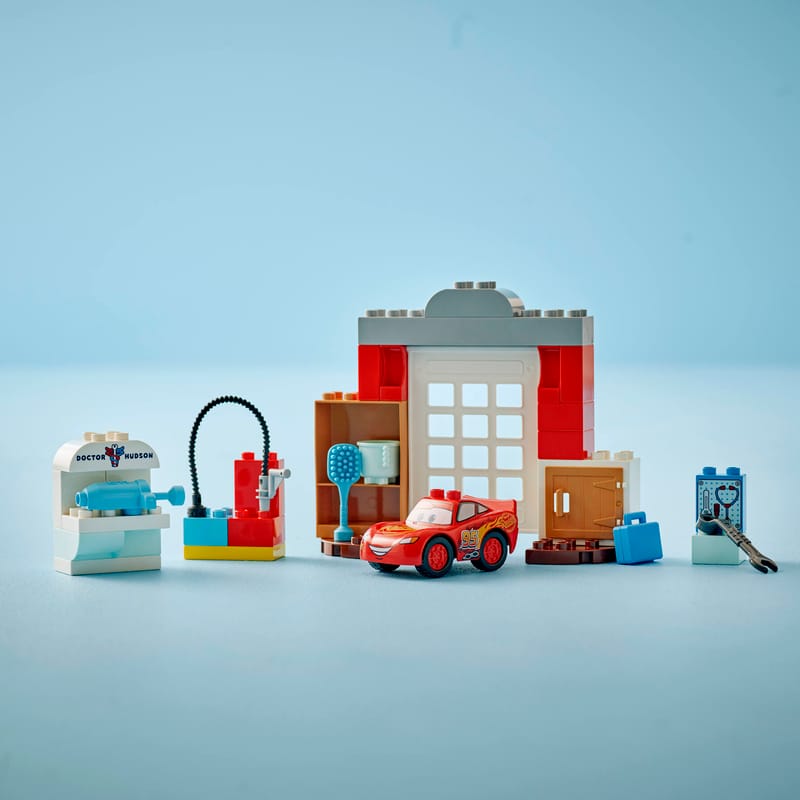 LEGO DUPLO 10456 McQueen a návštěva v garáži doktora Hudsona — obrázek 8