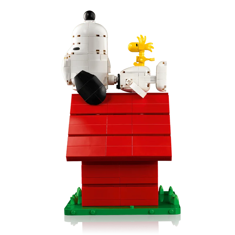 LEGO Ideas 21368 Peanuts: Snoopyho bouda — obrázek 7