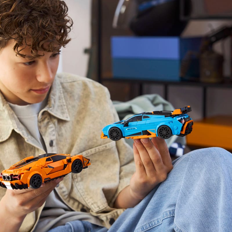 LEGO Speed Champions 77238 Lamborghini Revuelto a Huracán STO — obrázek 8