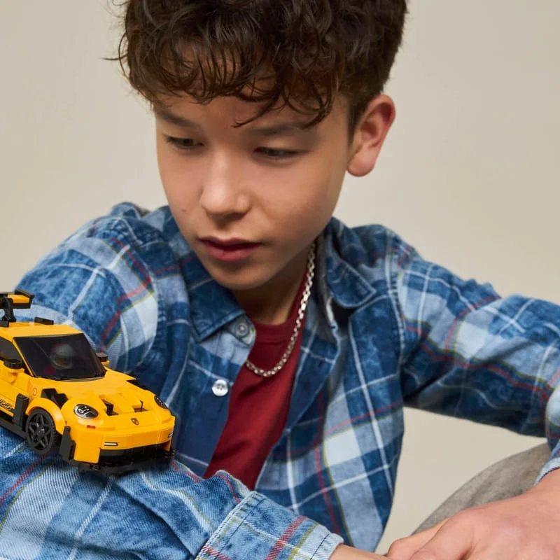 LEGO Speed Champions 77239 Superauto Porsche 911 GT3 RS — obrázek 8