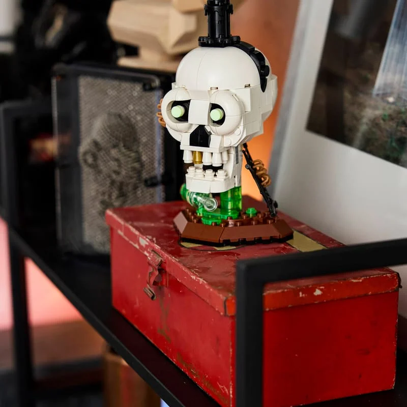LEGO 40883 Halloweenská svíčka ve tvaru lebky — obrázek 6