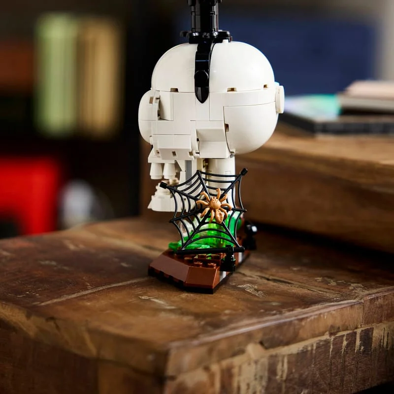 LEGO 40883 Halloweenská svíčka ve tvaru lebky — obrázek 7