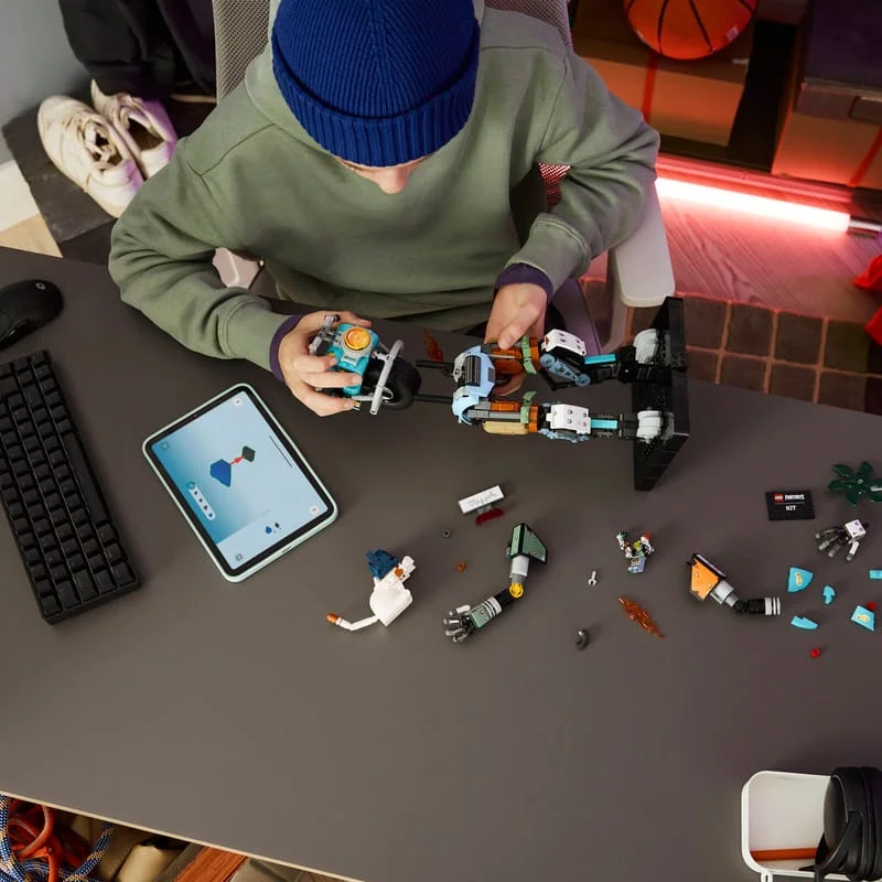 LEGO Fortnite 77081 KIT — obrázek 10