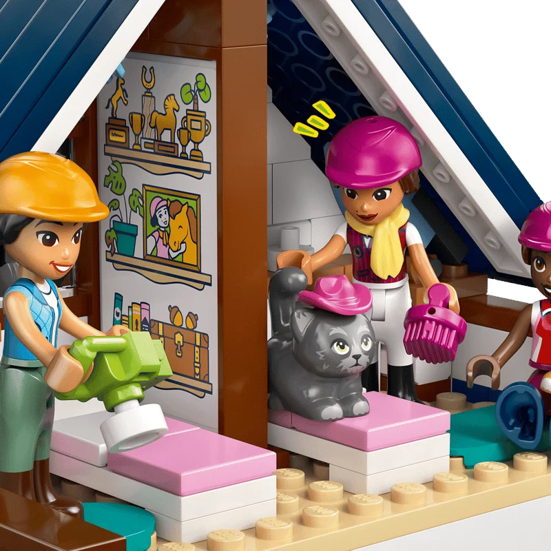 LEGO Friends 42688 Koňská stáj a jezdecká akademie — obrázek 8
