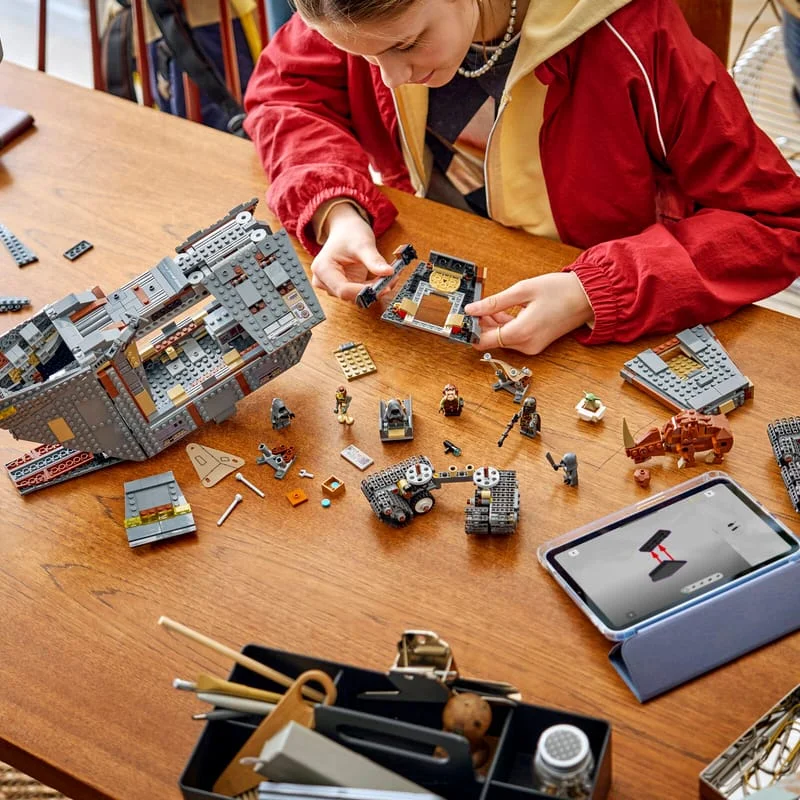 LEGO Star Wars 75453 Offworld Sandcrawler a Mudhorn — obrázek 11
