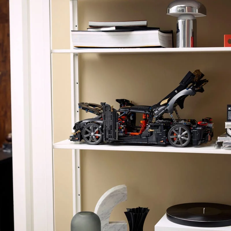 LEGO Technic 42232 Megacar Koenigsegg Sadair's Spear — obrázek 8